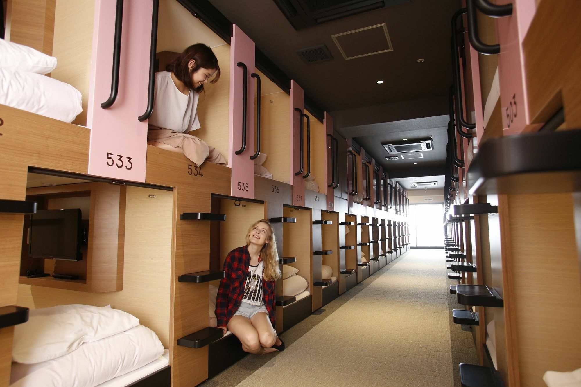Y'S Cabin Osaka Namba Ngoại thất bức ảnh