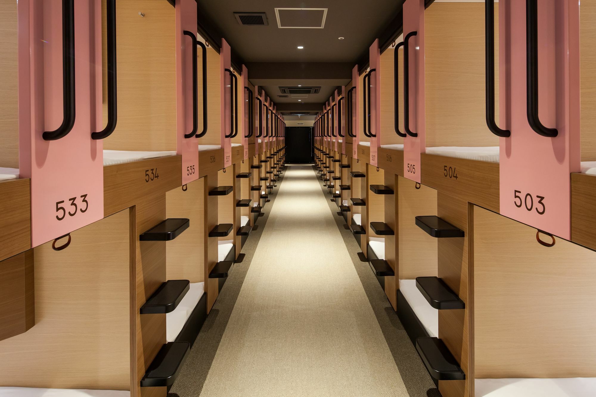 Y'S Cabin Osaka Namba Ngoại thất bức ảnh