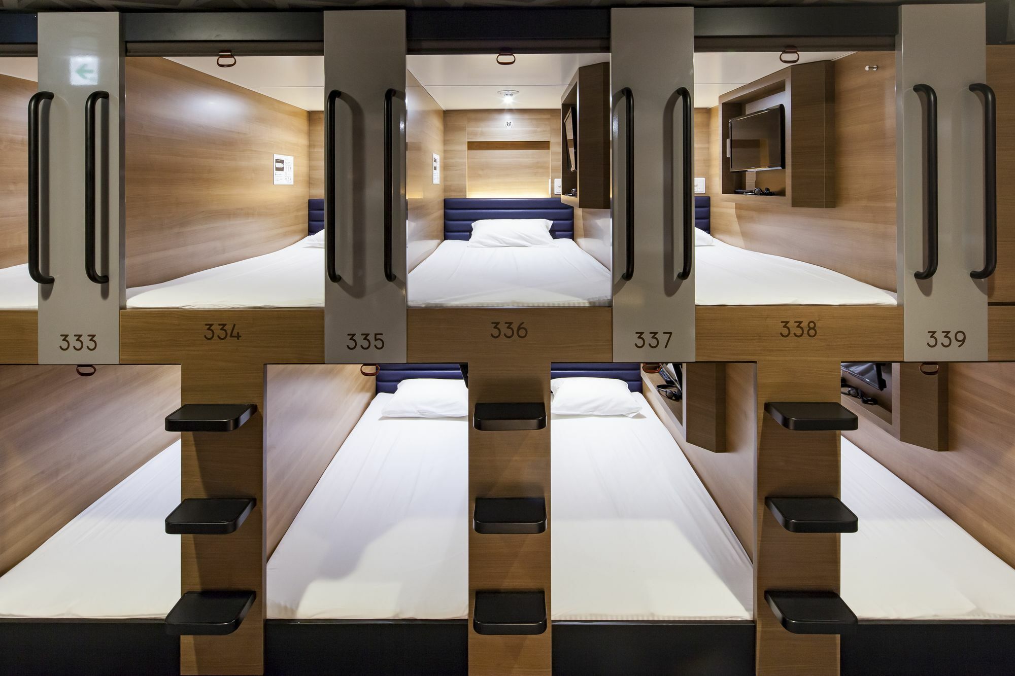 Y'S Cabin Osaka Namba Ngoại thất bức ảnh